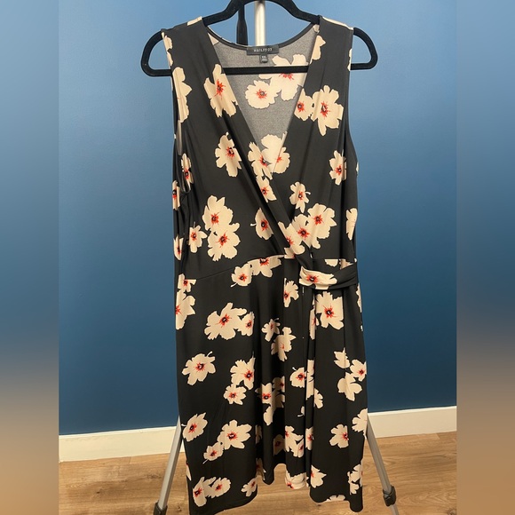 Hail3y:23 Seanna Faux Wrap Knit Dress - Picture 2 of 4